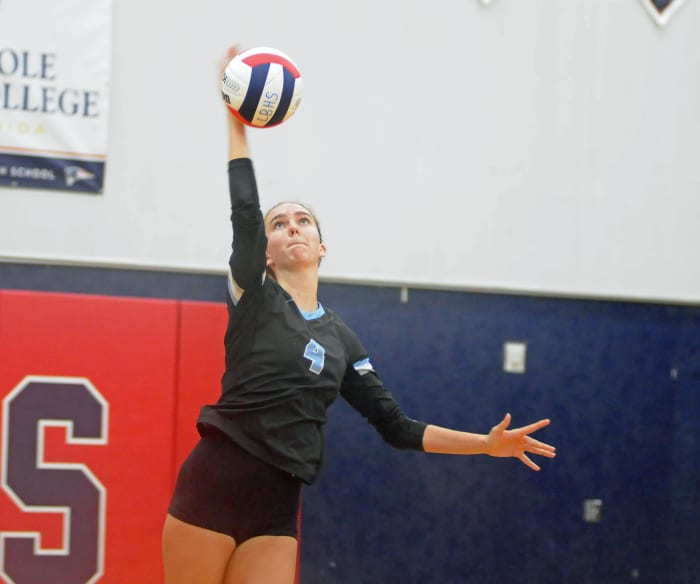 Abby Mas had four aces to help Hagerty defeat Lake Brantley in the Region 1-7A volleyball final.